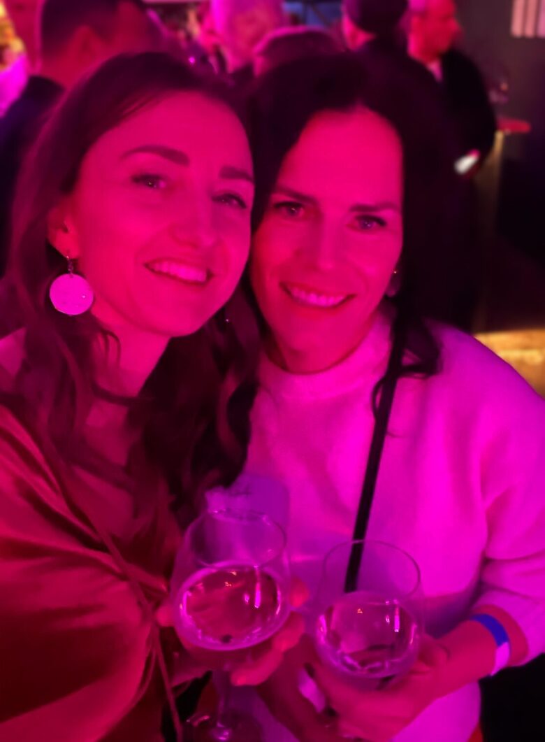 Singles Only Events Elina Liga